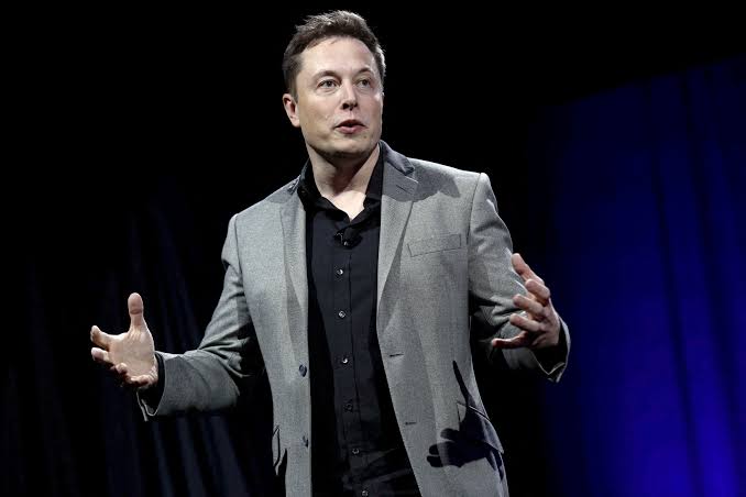 Judge orders October trial for lawsuit between Elon Musk and Twitter
